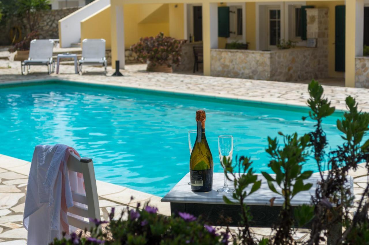 Villa Elaia Suites&Apartments No.6 Gaios Esterno foto